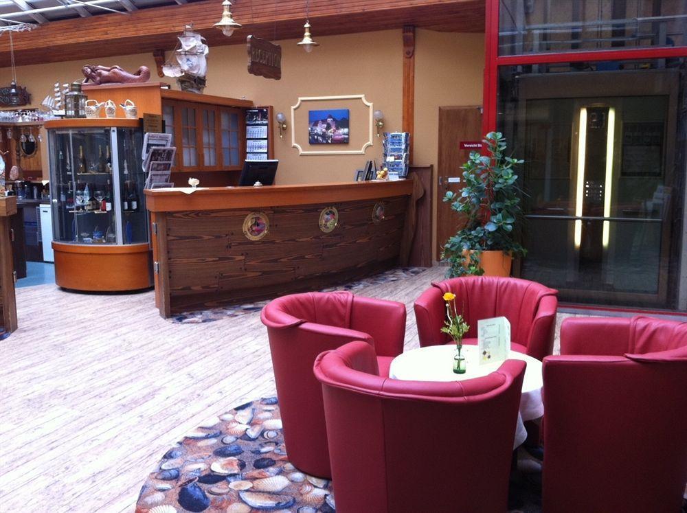 Am Alten Strom 3* Rostock